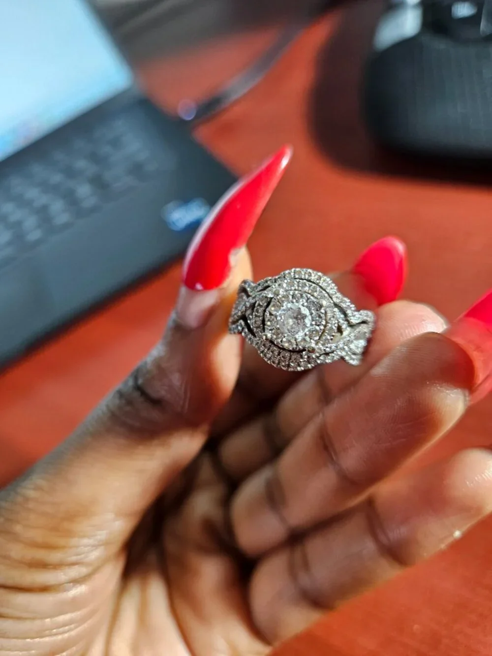 Wedding ring - Picture 2 of 7